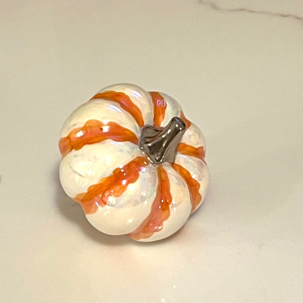 Nora Fleming Rare White & Orange Pumpkin Mini – Retired